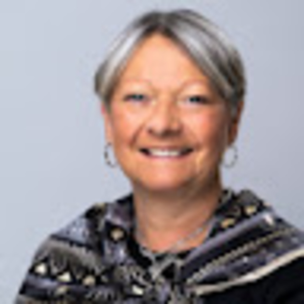 Meet your Posher, Henriette